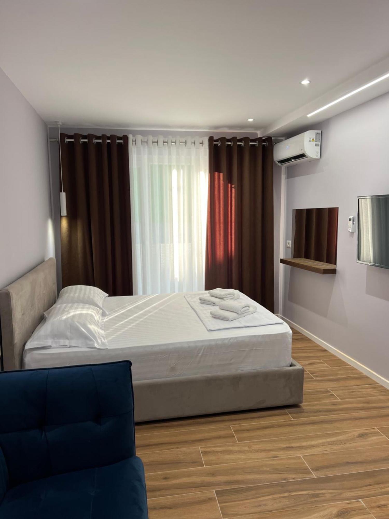 Tirana Central Stay Exterior photo
